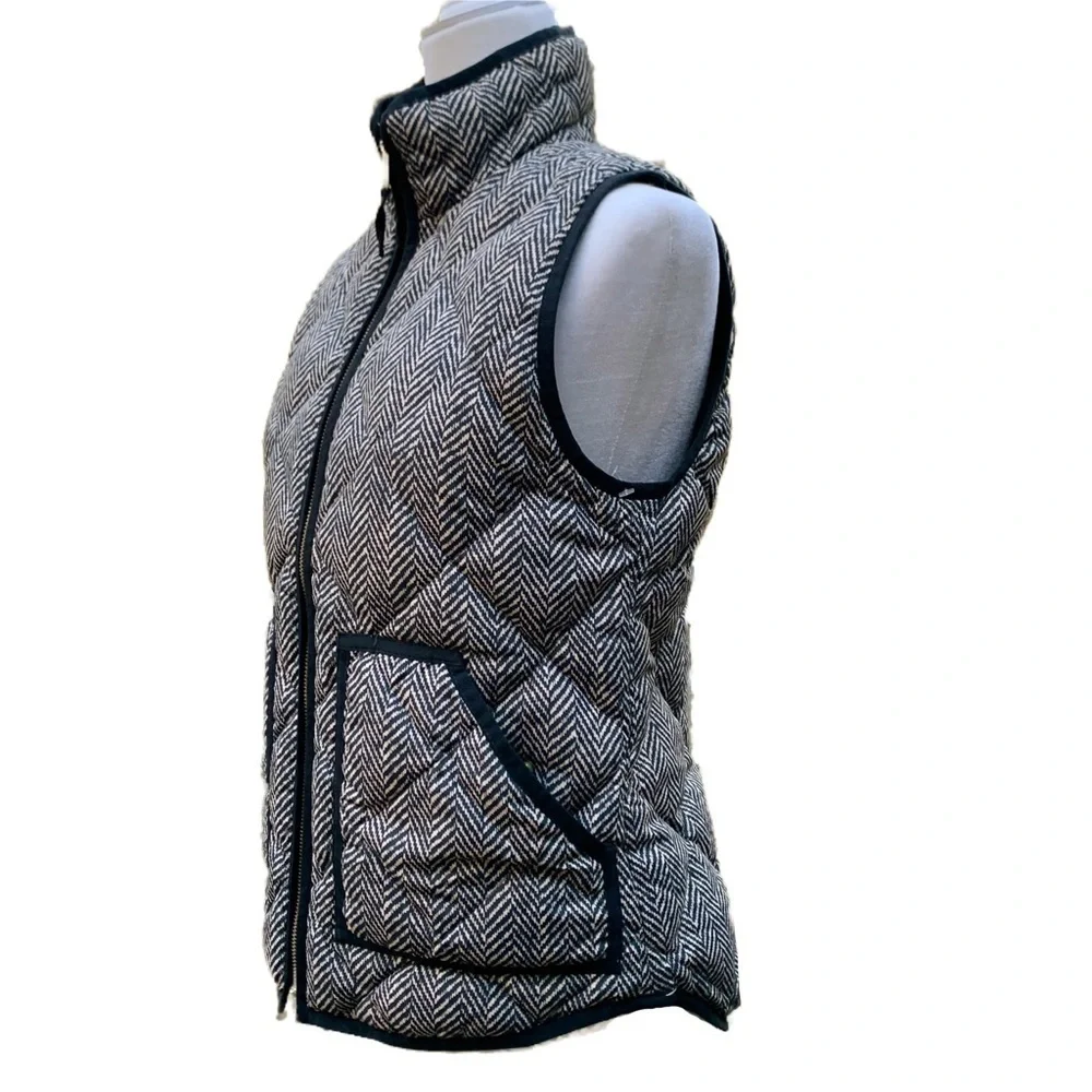 J. Crew Down Puffer Vest XS Black Tan
